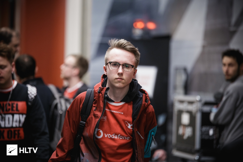 无缘TI12后，秘密官宣三号位FBZ离队